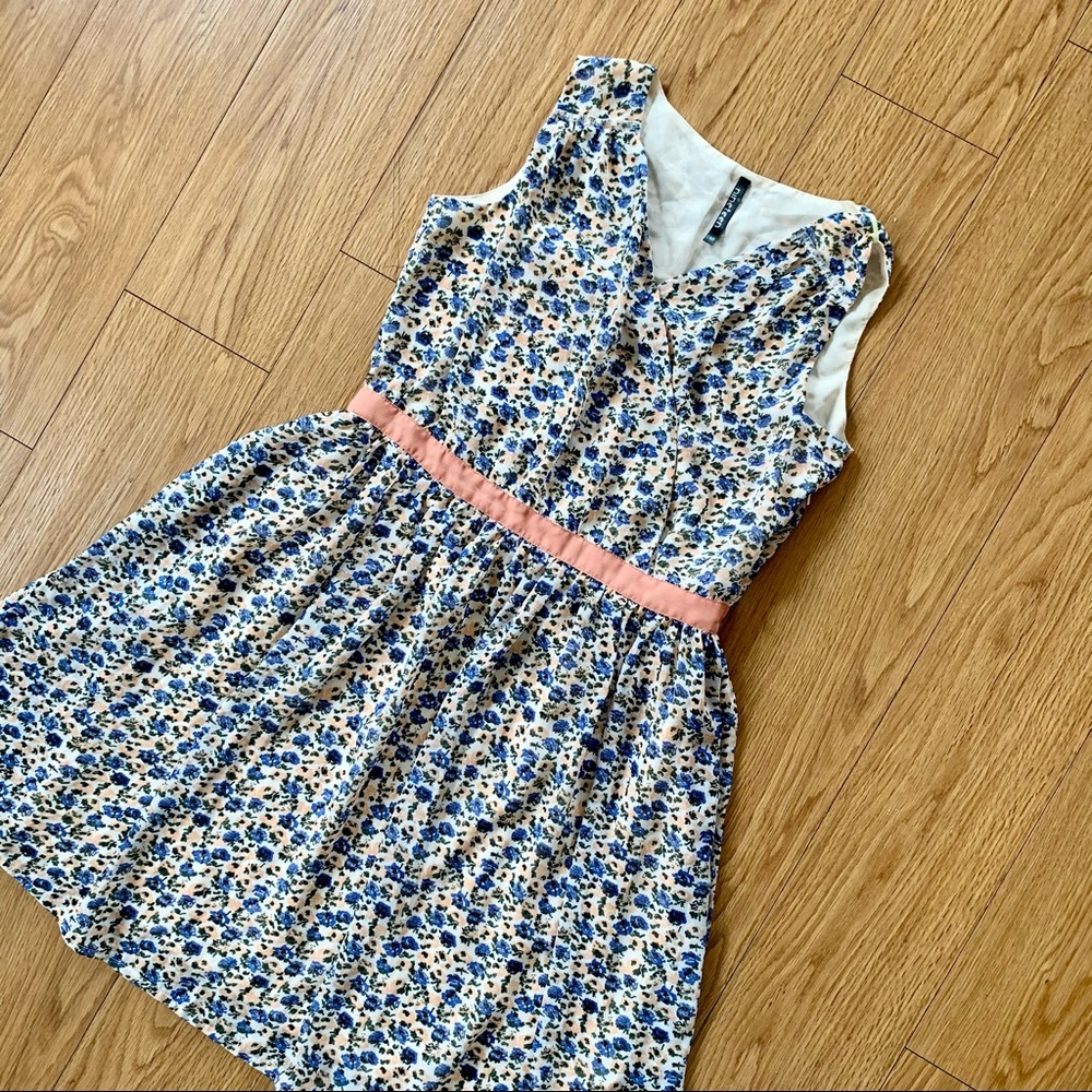 Floral Print Cinched Dress